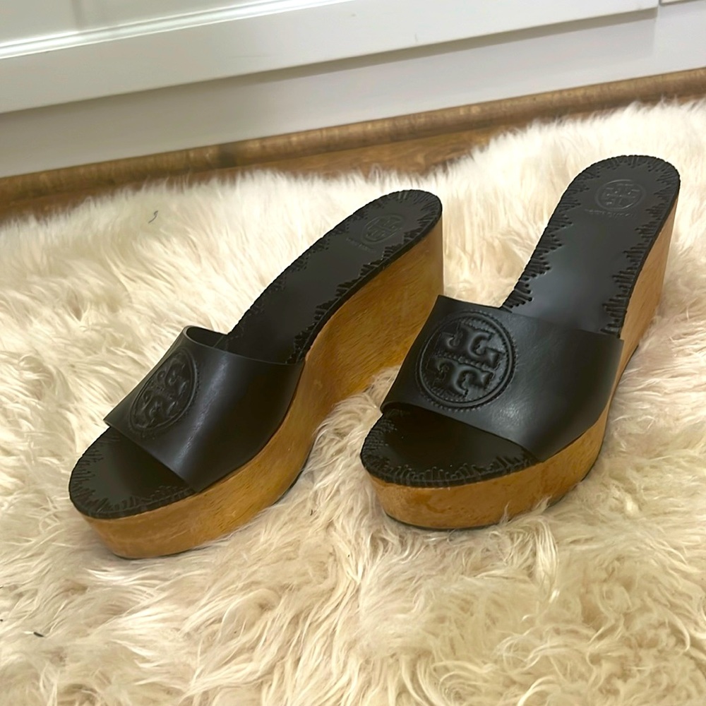 Tory Butch Patty Playform slides